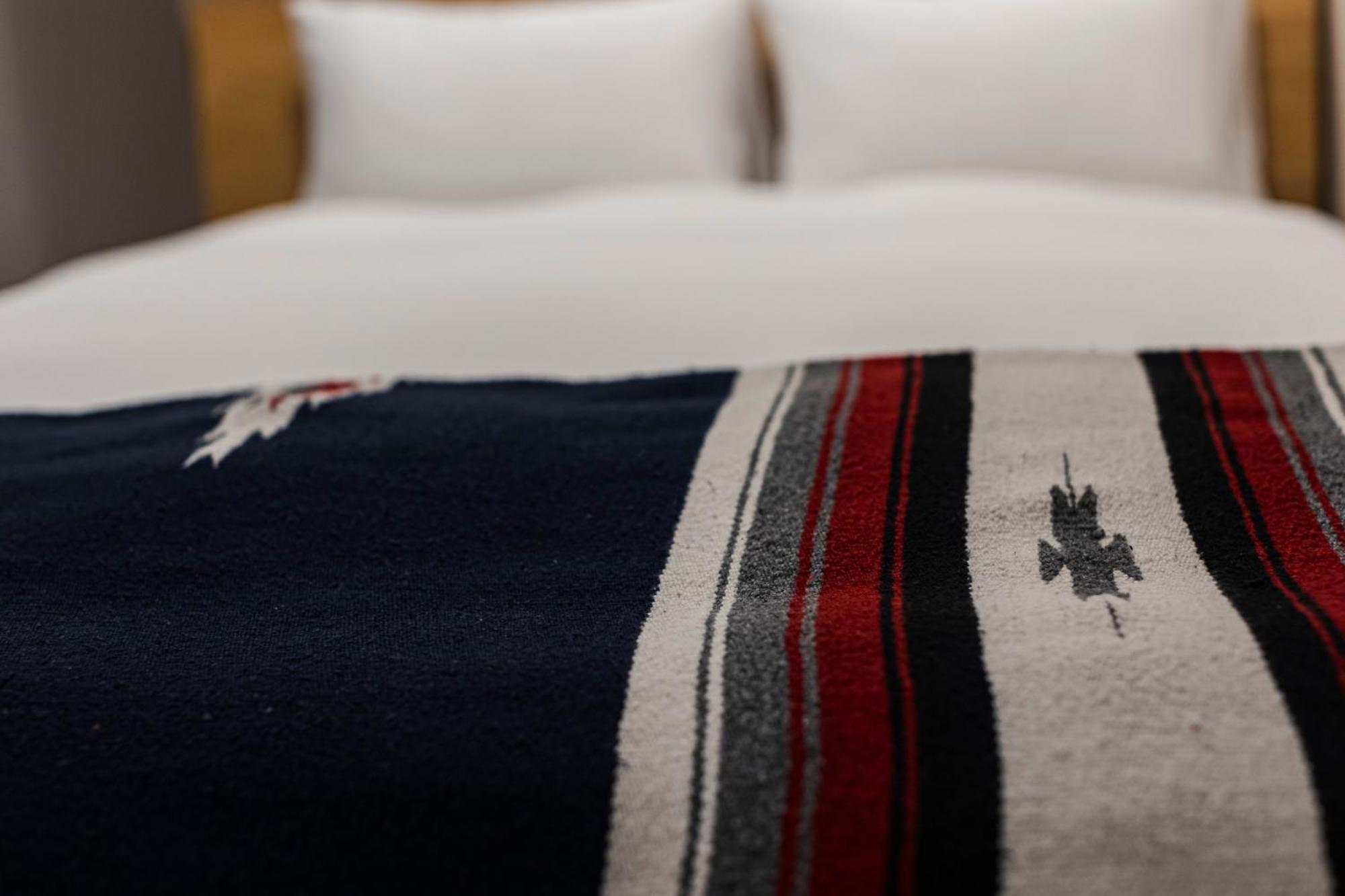 H Hotel Фукуока Экстерьер фото