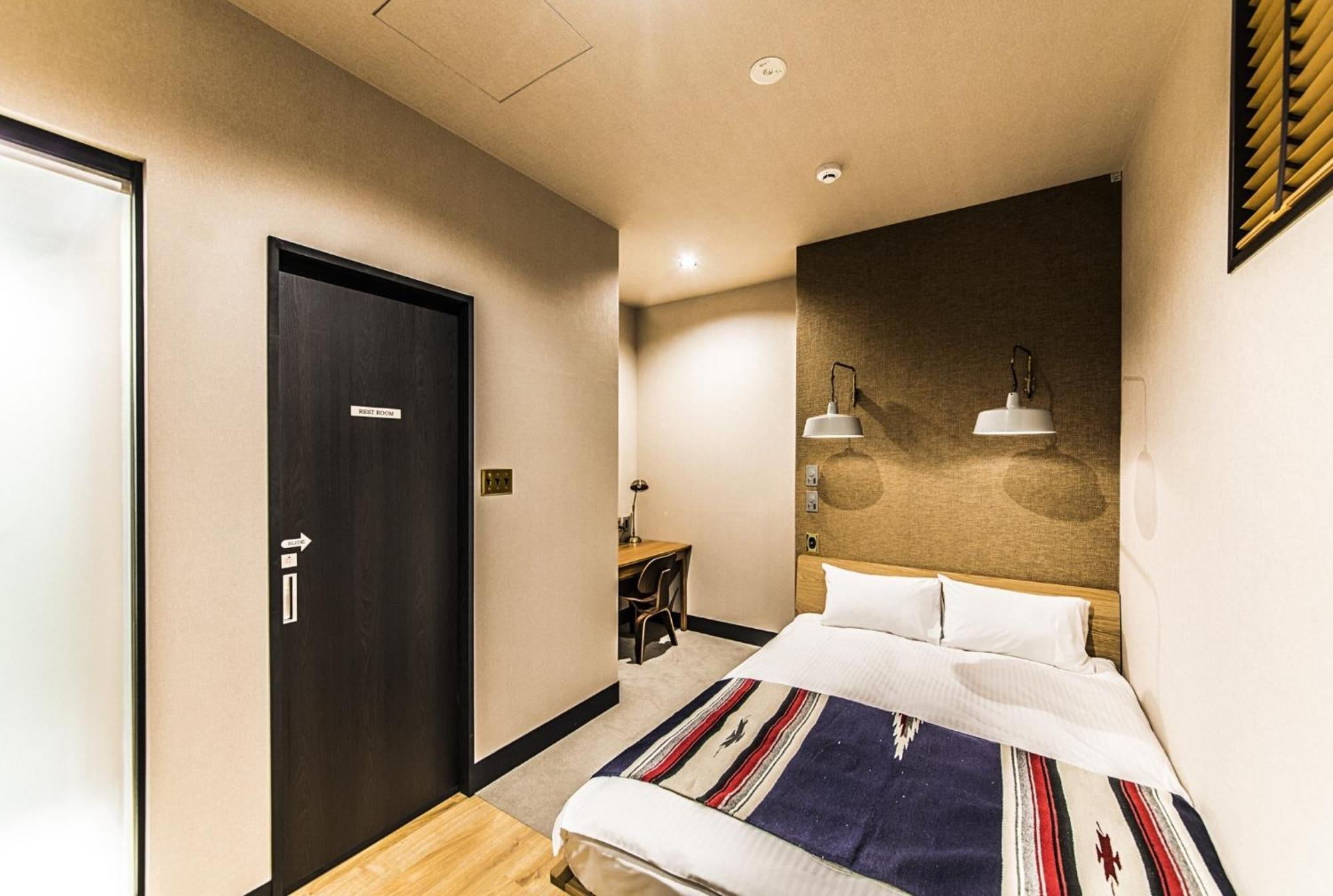 H Hotel Фукуока Экстерьер фото